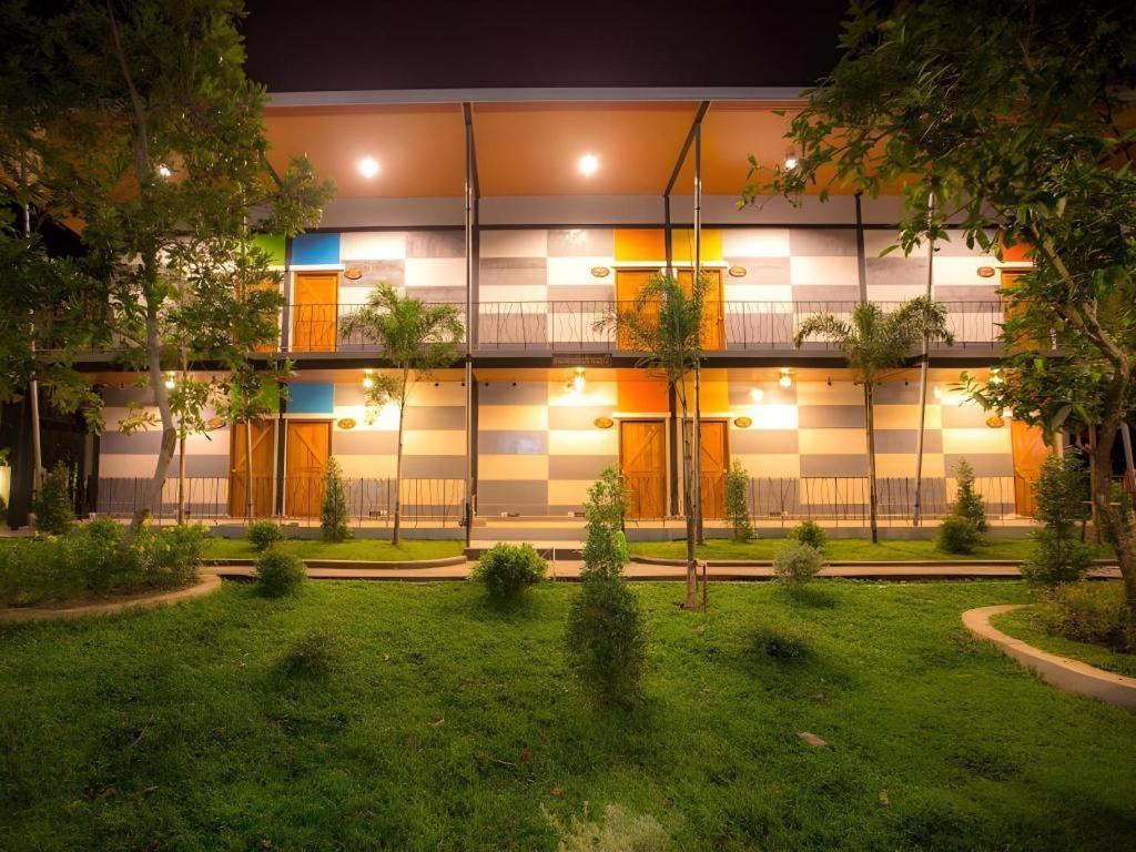 Baan Pran Boutique Resort Хуа Хин Экстерьер фото