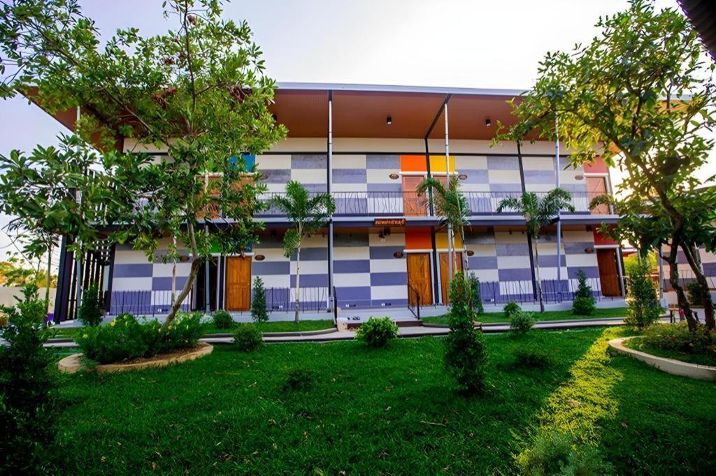 Baan Pran Boutique Resort Хуа Хин Экстерьер фото