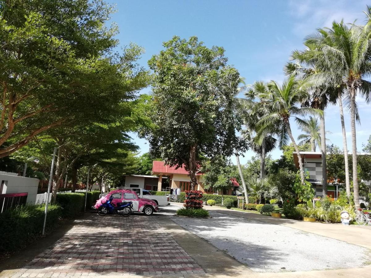 Baan Pran Boutique Resort Хуа Хин Экстерьер фото